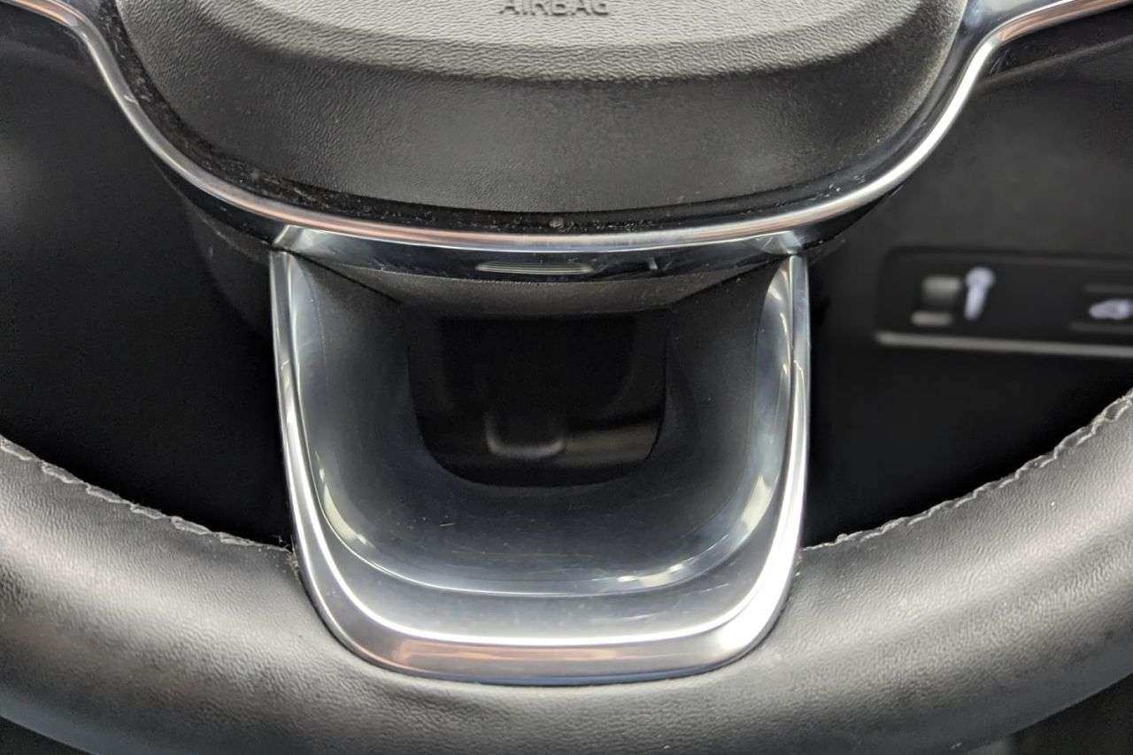 2021 VOLVO XC40 2021 VOLVO XC40