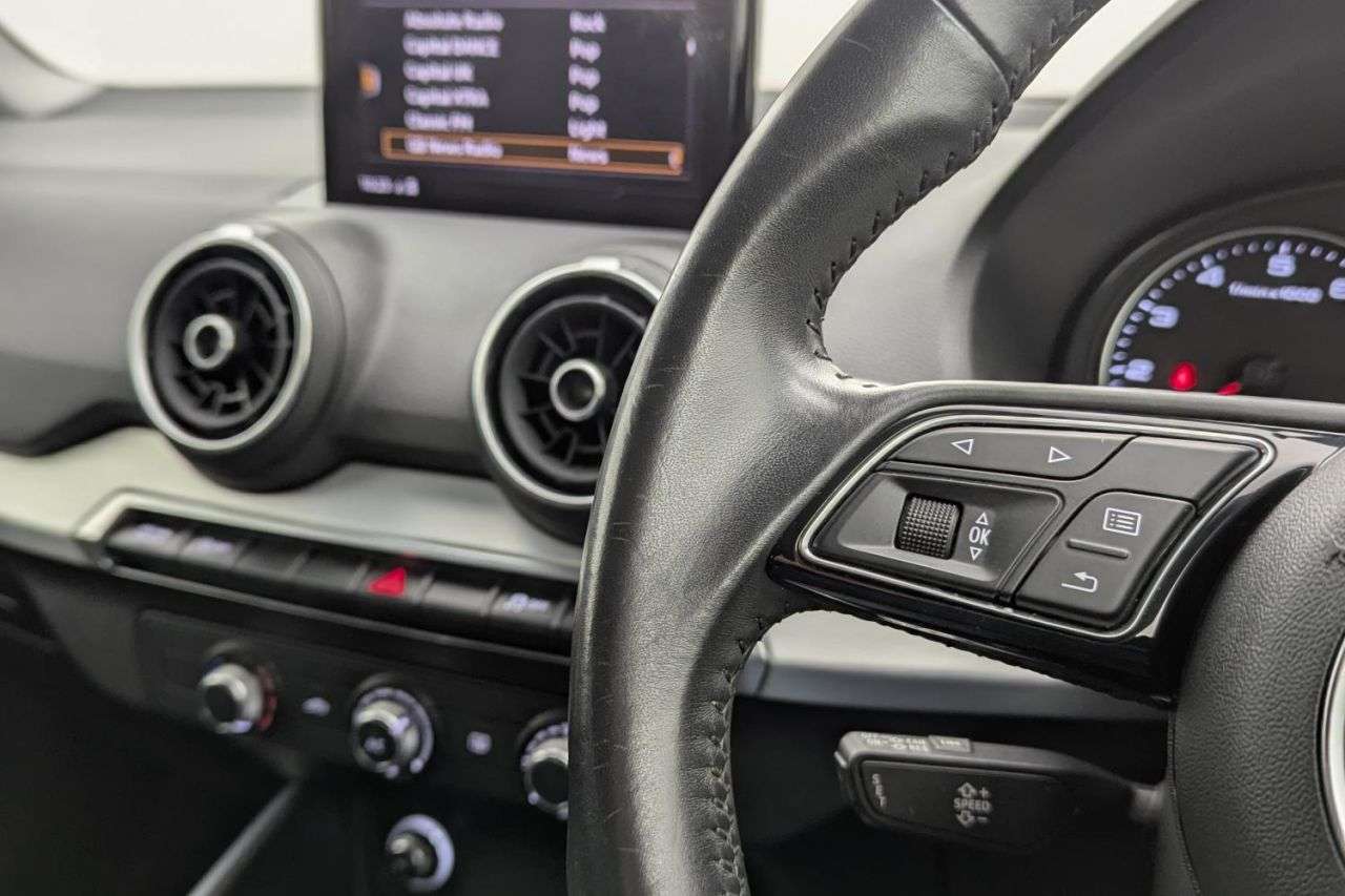 2018 AUDI Q2 2018 AUDI Q2