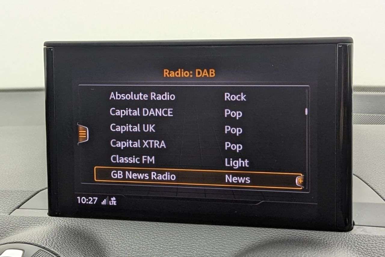 2018 AUDI Q2 2018 AUDI Q2