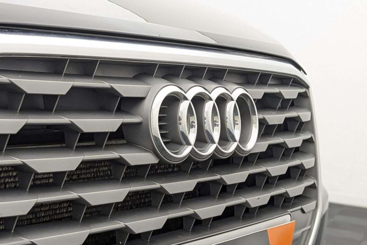 2018 AUDI Q2 2018 AUDI Q2