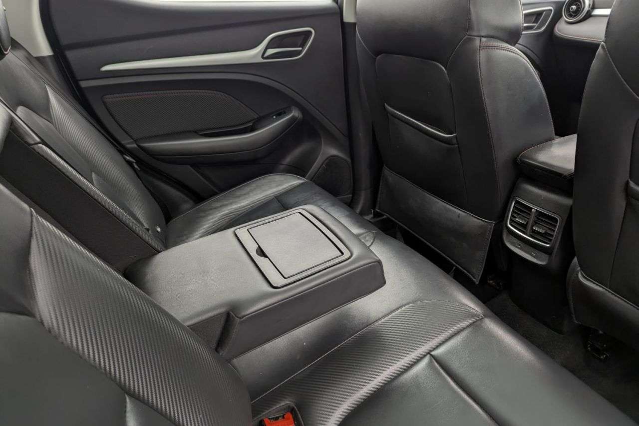 2022 MG MG ZS 2022 MG MG ZS