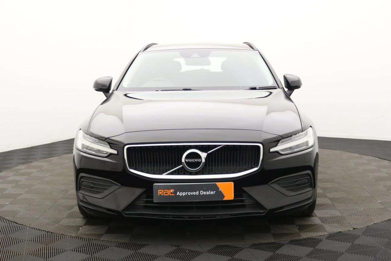 2019 VOLVO V60 2019 VOLVO V60