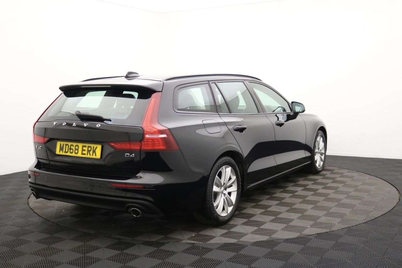 2019 VOLVO V60 2019 VOLVO V60