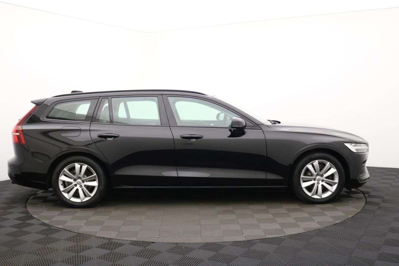 2019 VOLVO V60 2019 VOLVO V60