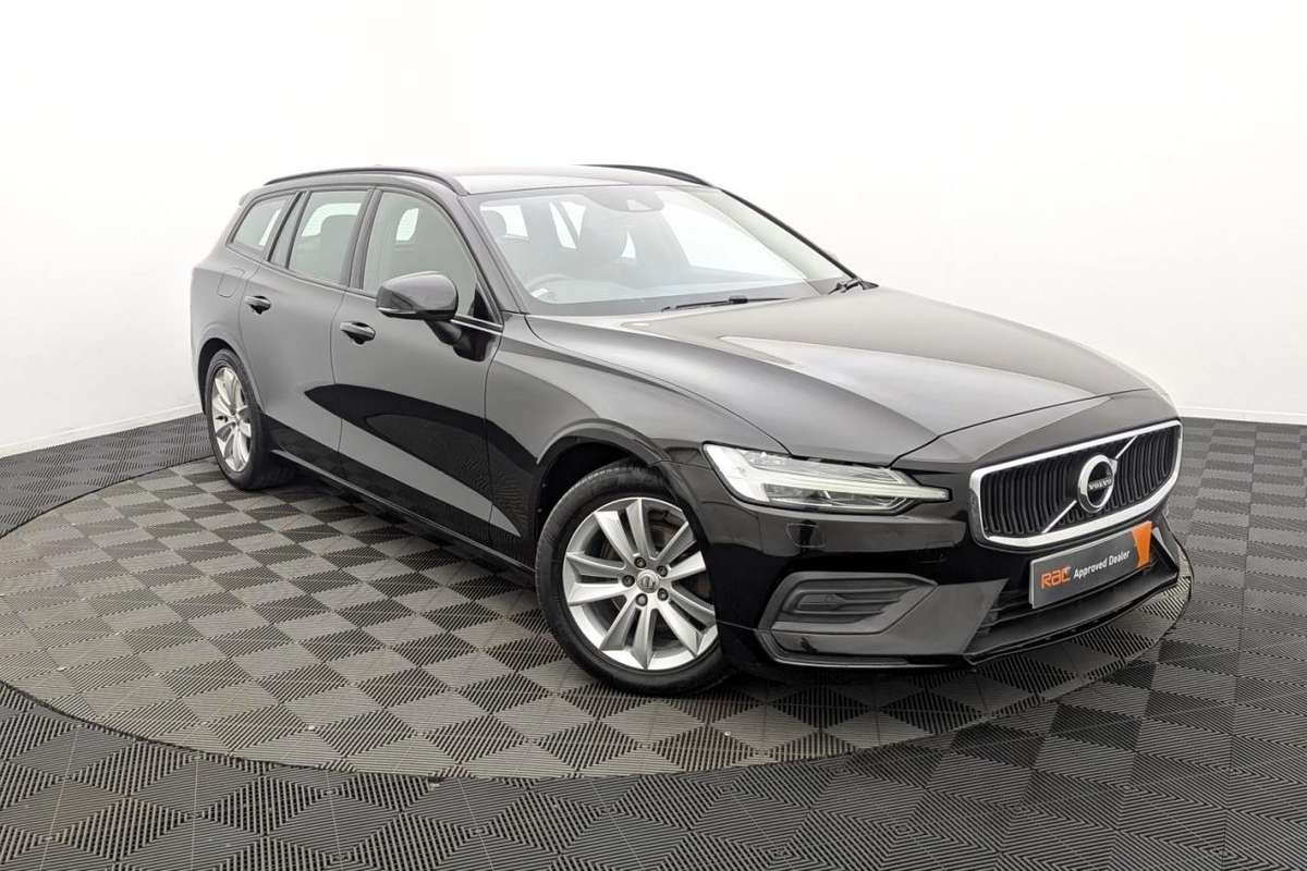 Check out this Volvo V60 2019 Diesel Manual