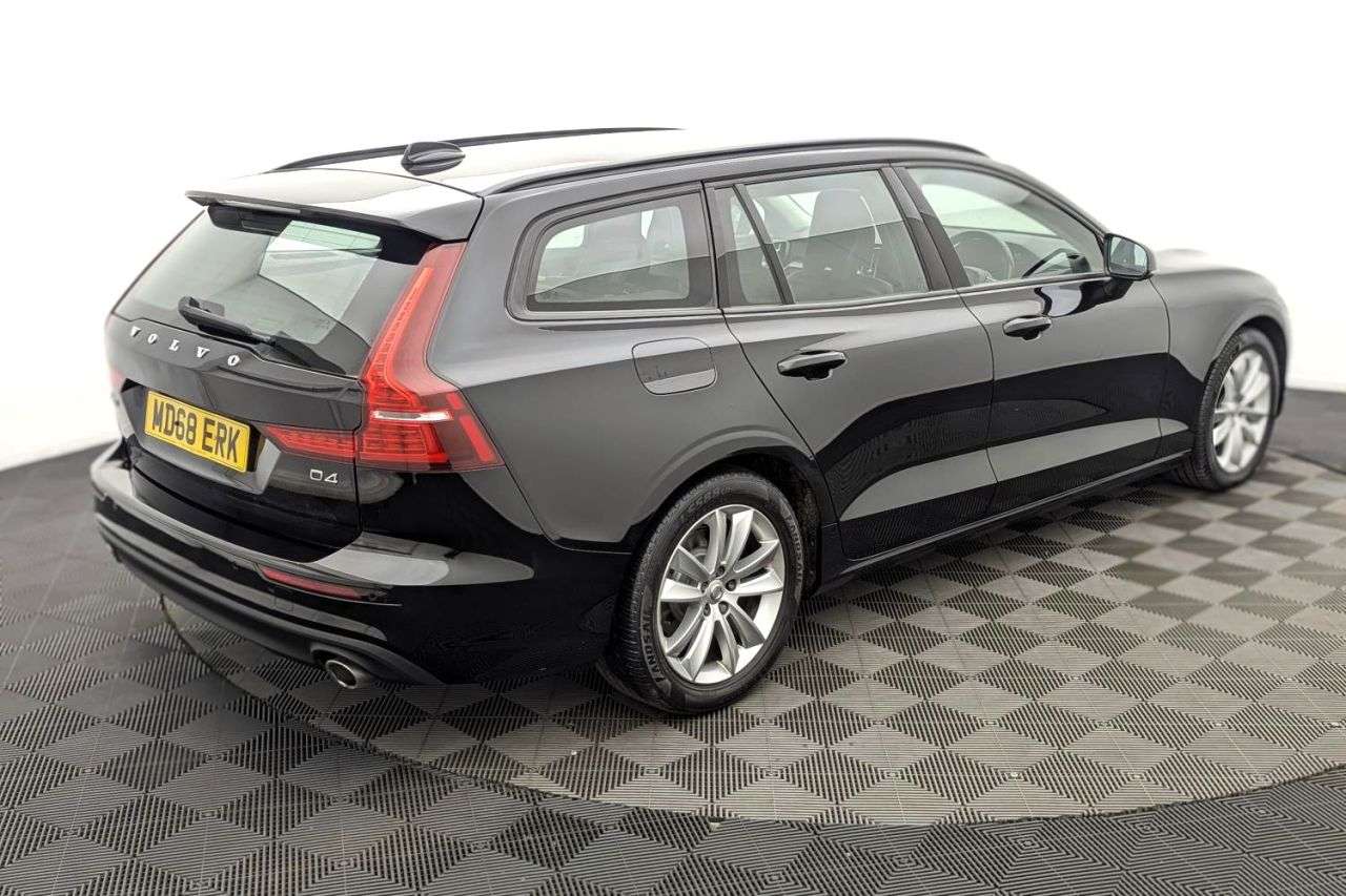 2019 VOLVO V60 2019 VOLVO V60