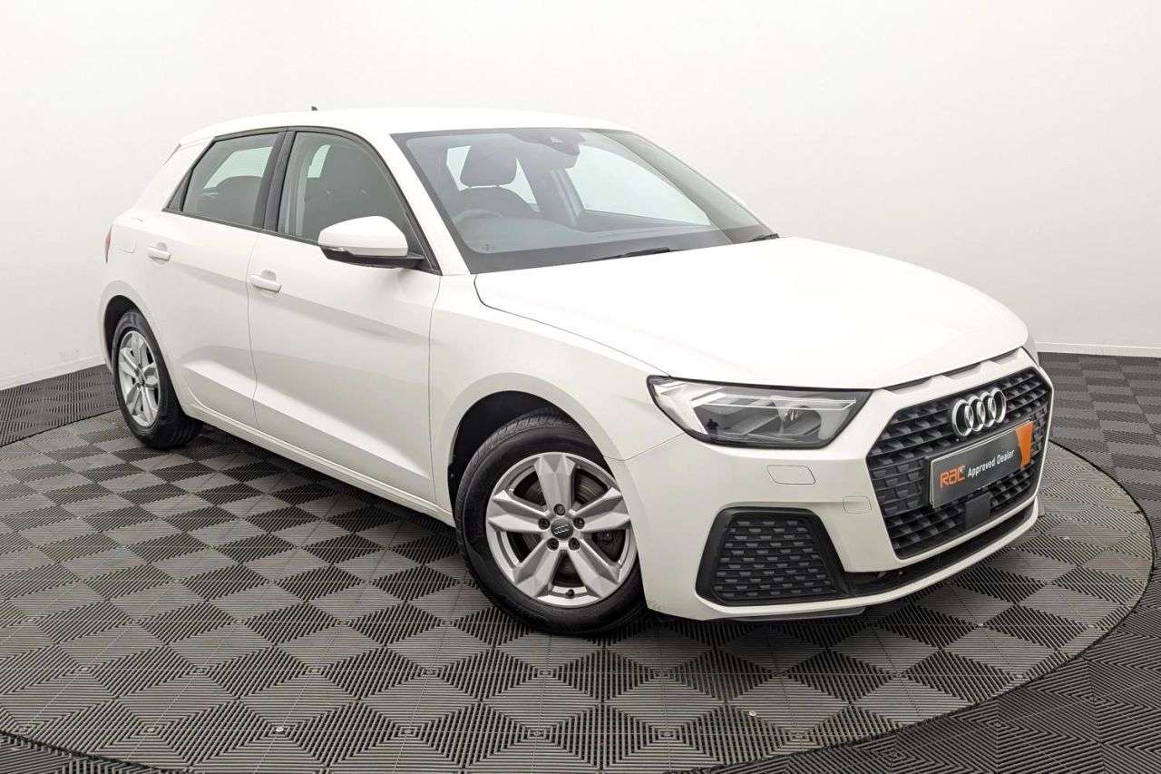 Check out this Audi A1 2019 Petrol Manual