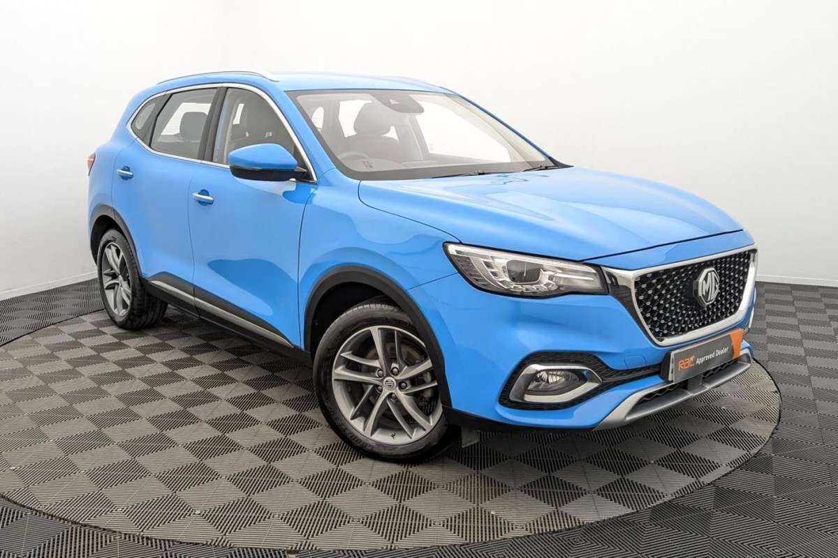 Check out this Mg Mg Hs 2023 Petrol Manual