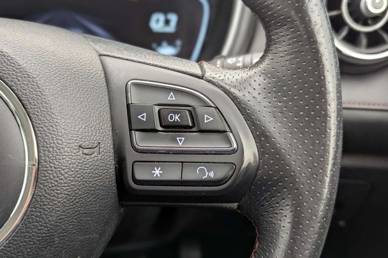 2023 MG MG HS 2023 MG MG HS