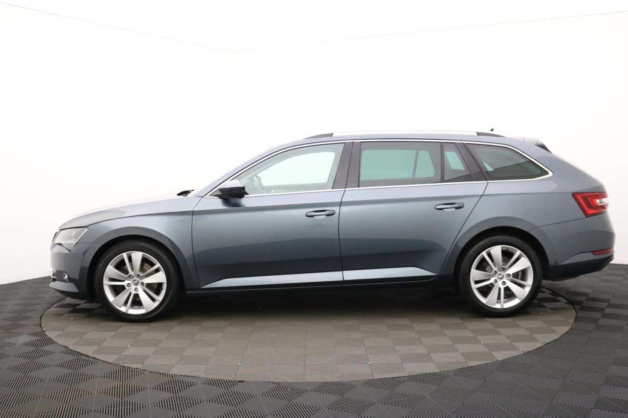 2017 SKODA SUPERB 2017 SKODA SUPERB