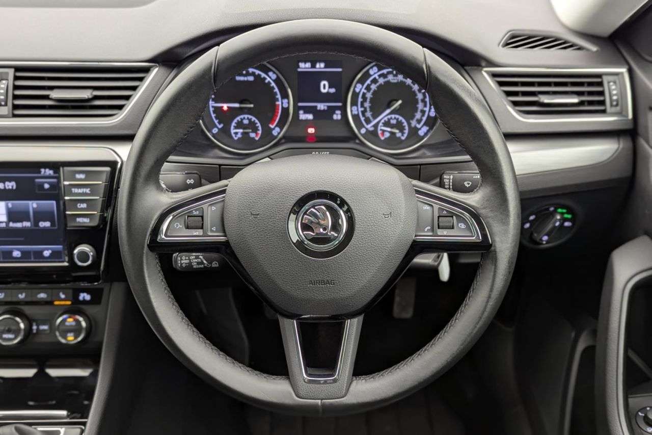 2017 SKODA SUPERB 2017 SKODA SUPERB