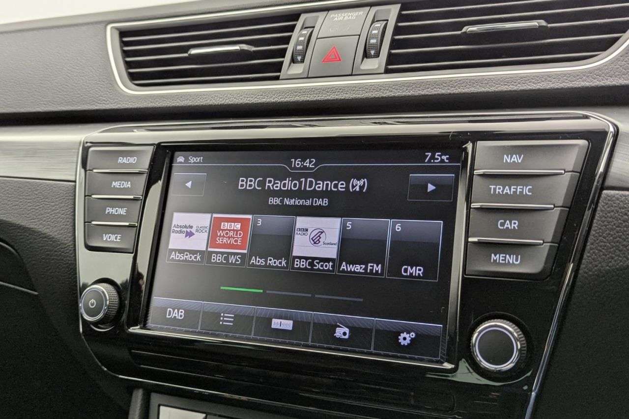 2017 SKODA SUPERB 2017 SKODA SUPERB