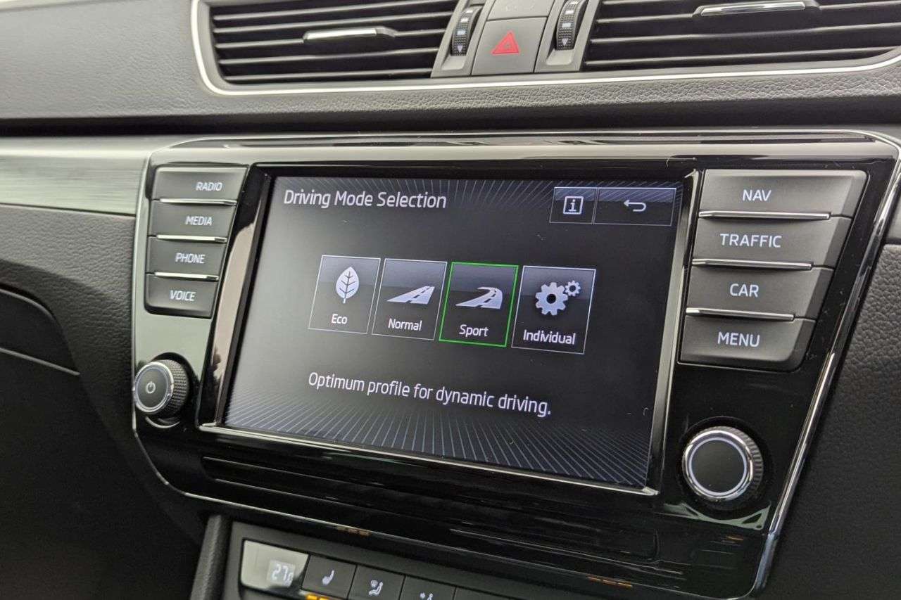 2017 SKODA SUPERB 2017 SKODA SUPERB