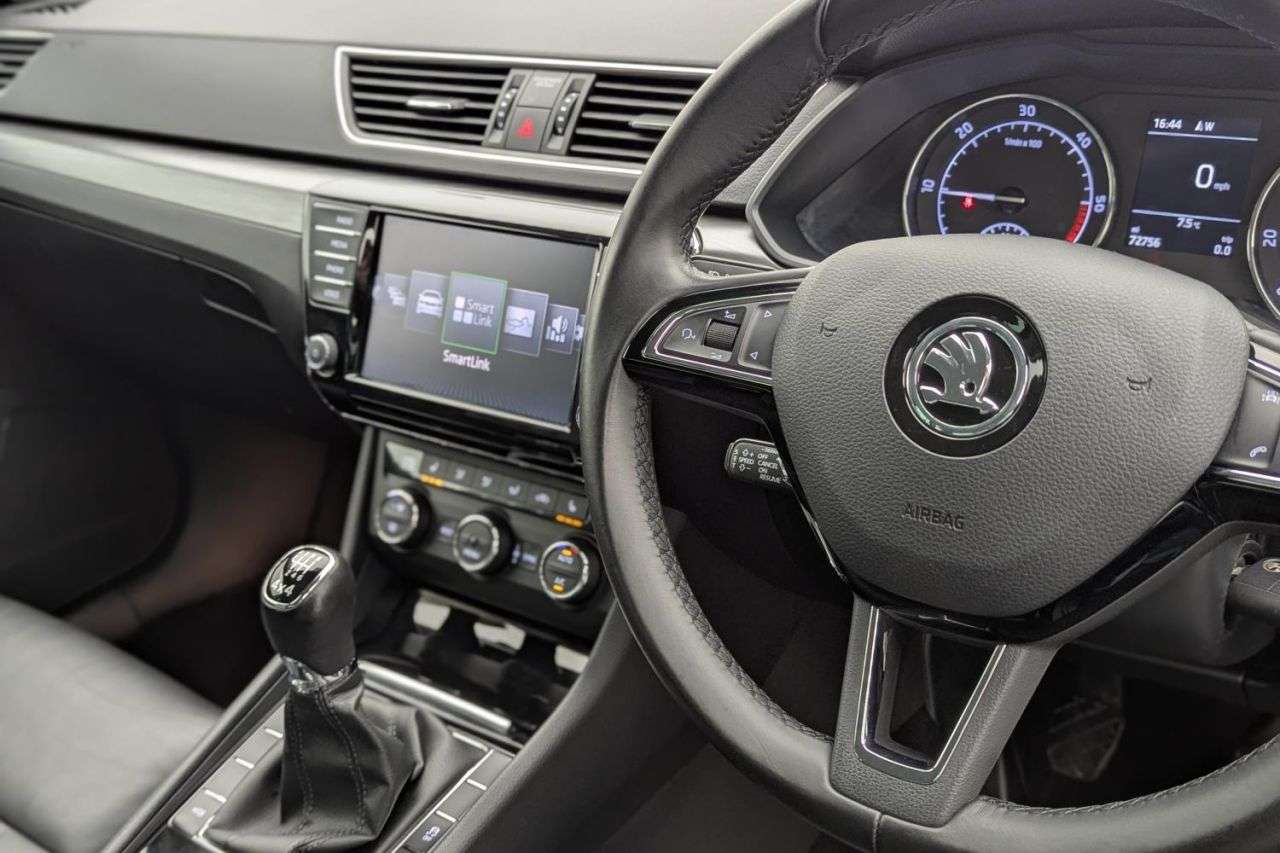 2017 SKODA SUPERB 2017 SKODA SUPERB