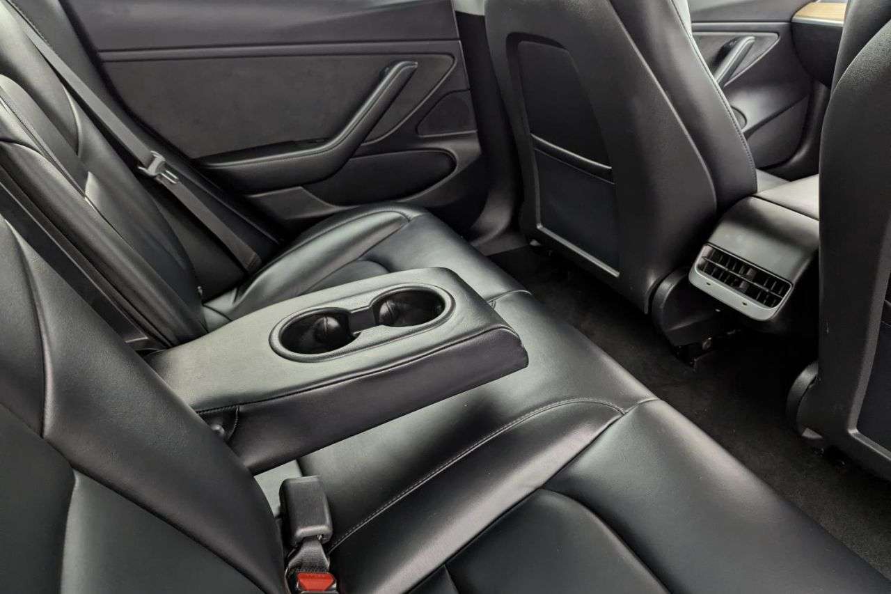 2020 TESLA MODEL 3 2020 TESLA MODEL 3