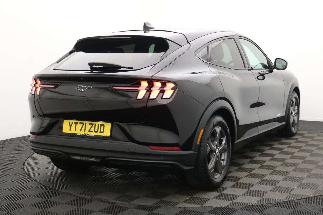 2021 FORD MUSTANG MACH-E 2021 FORD MUSTANG MACH-E