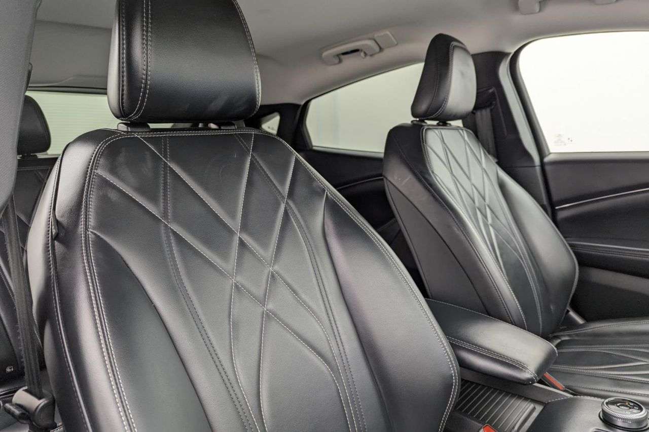 2021 FORD MUSTANG MACH-E 2021 FORD MUSTANG MACH-E