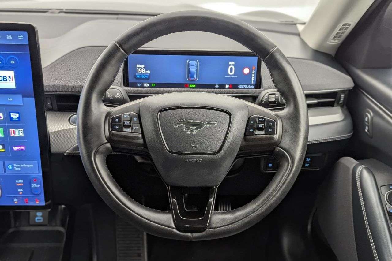 2021 FORD MUSTANG MACH-E 2021 FORD MUSTANG MACH-E