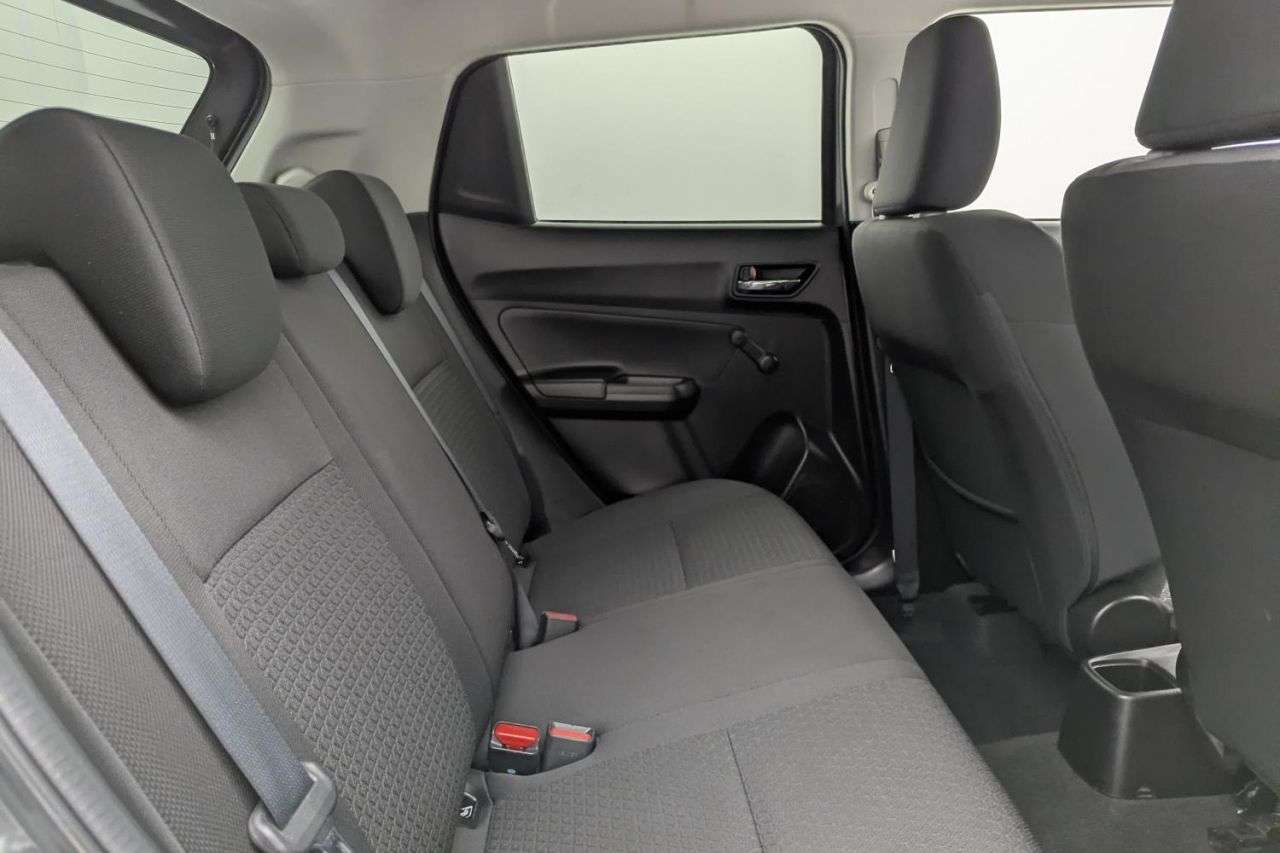 2018 SUZUKI SWIFT 2018 SUZUKI SWIFT