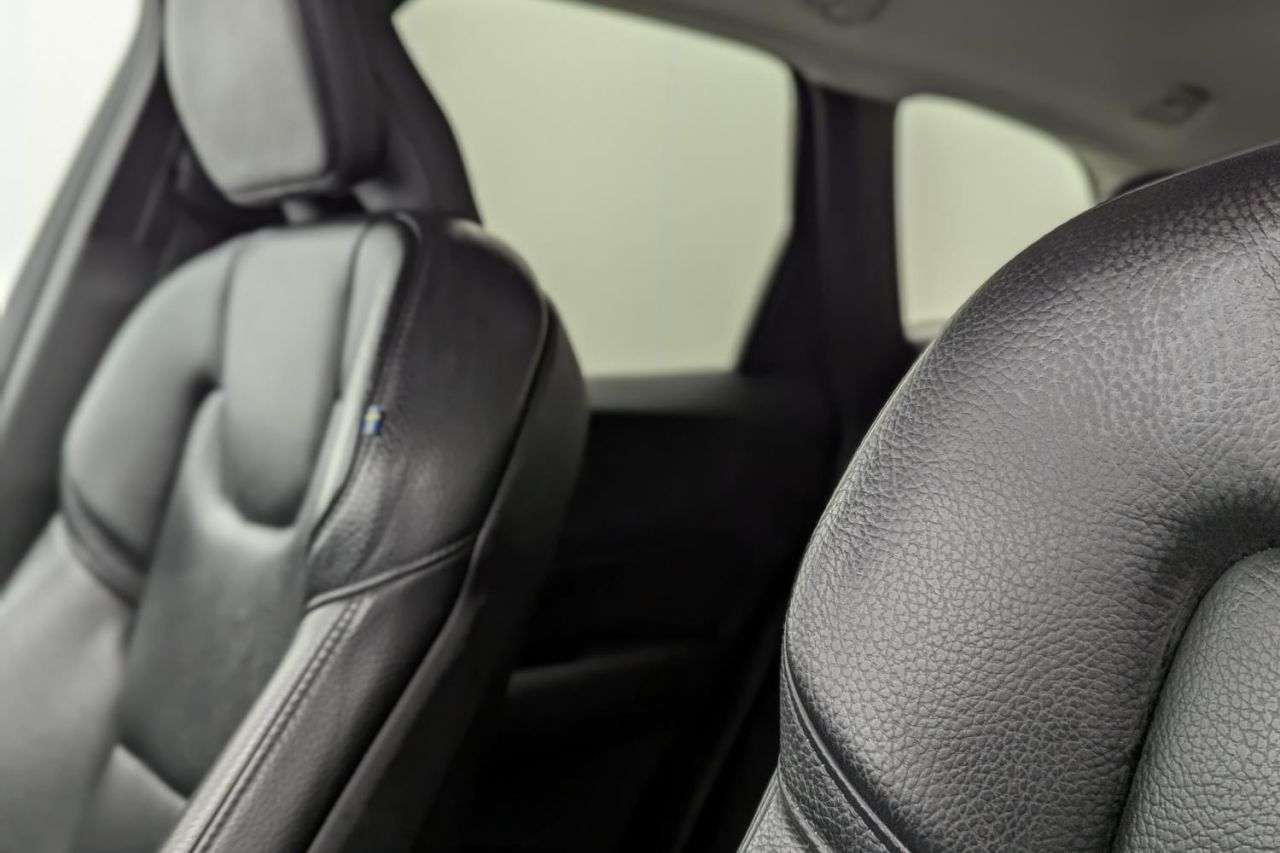 2019 VOLVO XC60 2019 VOLVO XC60