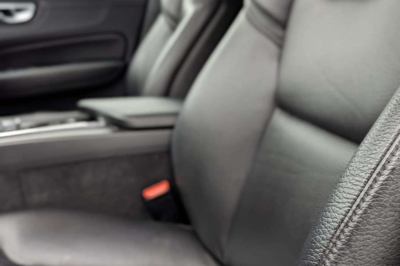 2019 VOLVO XC60 2019 VOLVO XC60