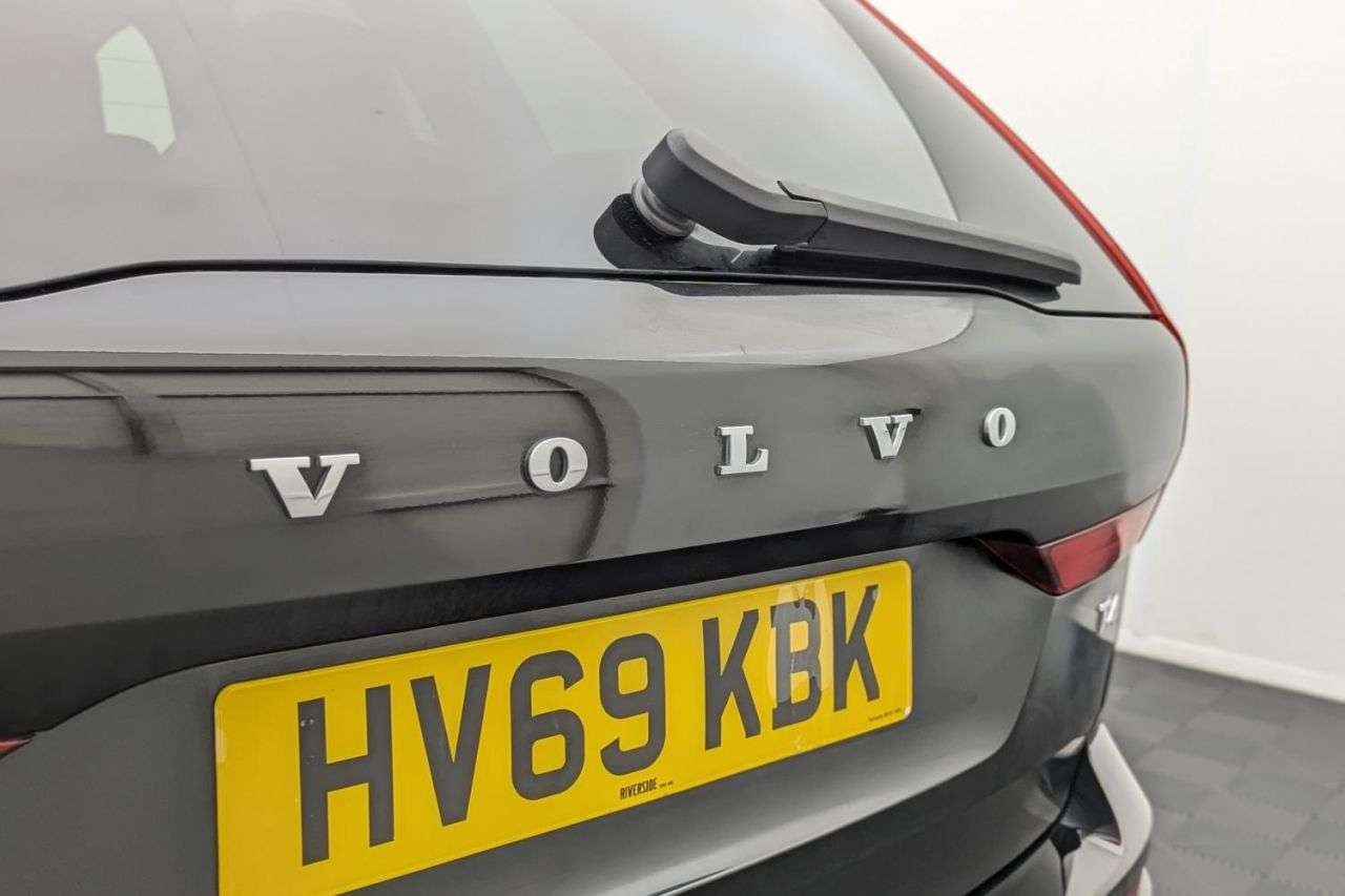 2019 VOLVO XC60 2019 VOLVO XC60