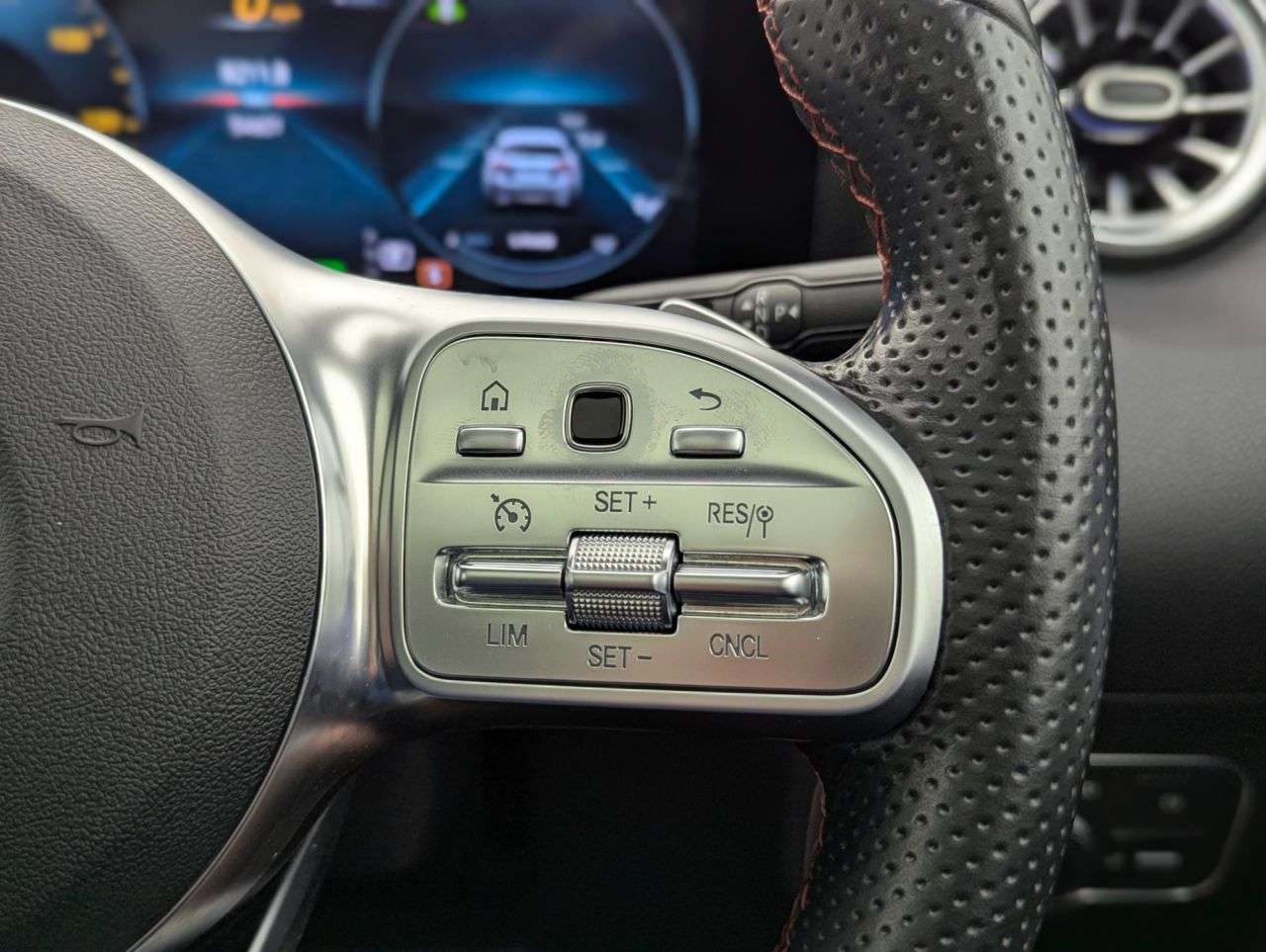 2021 MERCEDES-BENZ EQA 2021 MERCEDES-BENZ EQA