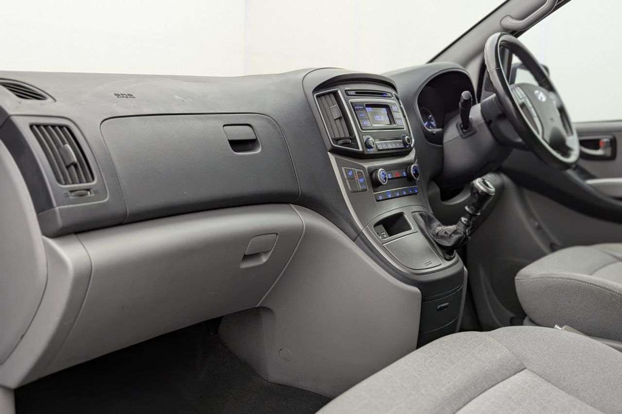 2018 HYUNDAI I800 2018 HYUNDAI I800