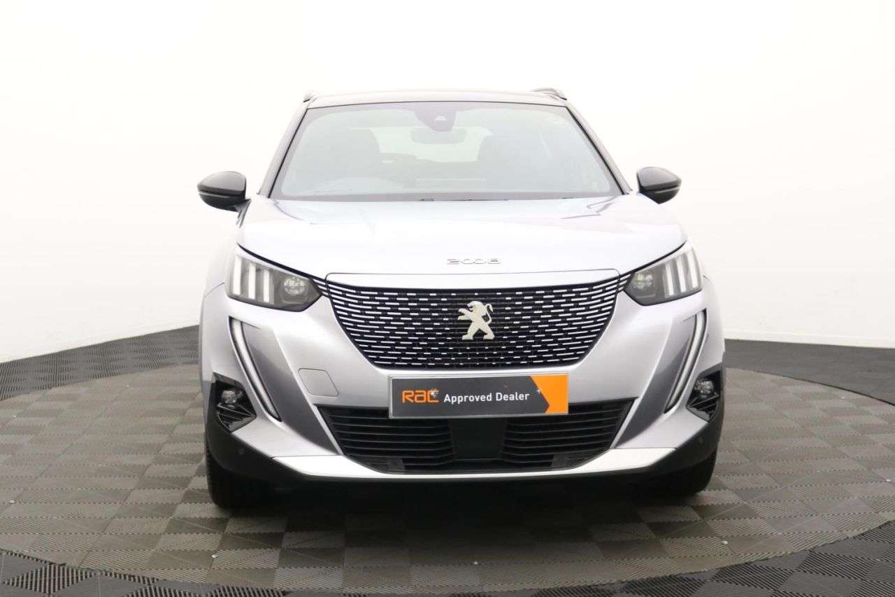 2022 PEUGEOT E-2008 2022 PEUGEOT E-2008