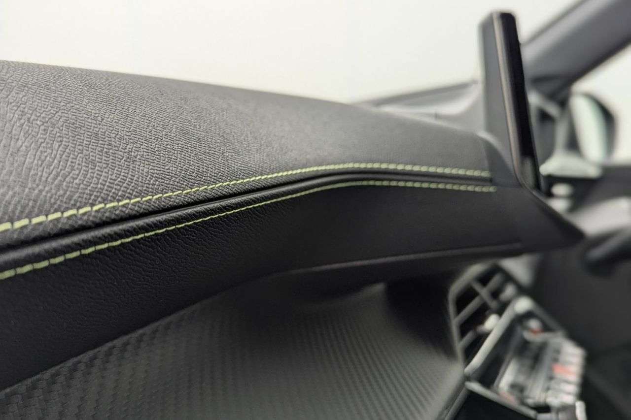 2022 PEUGEOT E-2008 2022 PEUGEOT E-2008