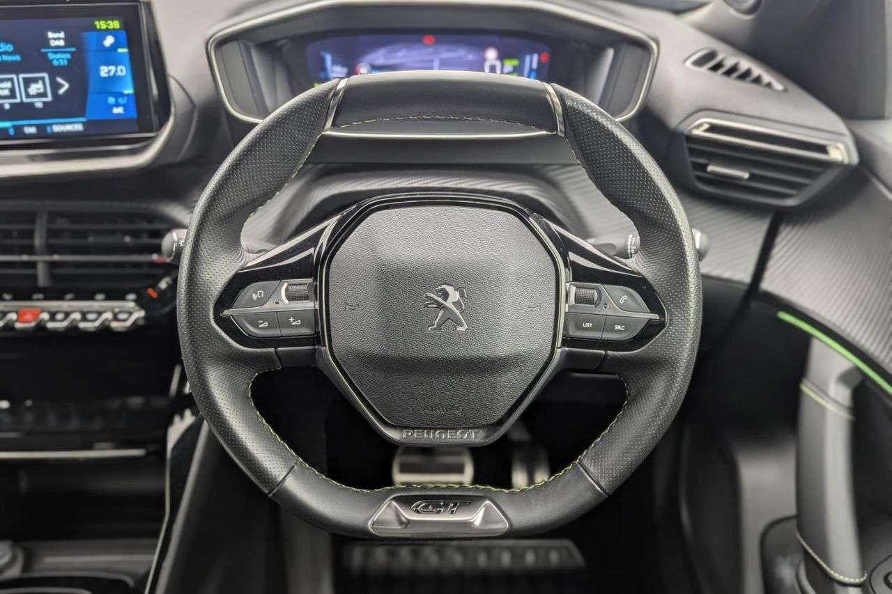 2022 PEUGEOT E-2008 2022 PEUGEOT E-2008