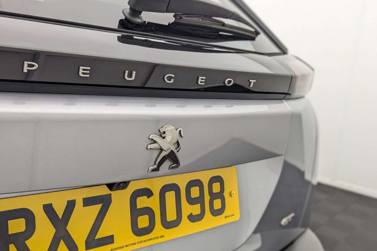 2022 PEUGEOT E-2008 2022 PEUGEOT E-2008