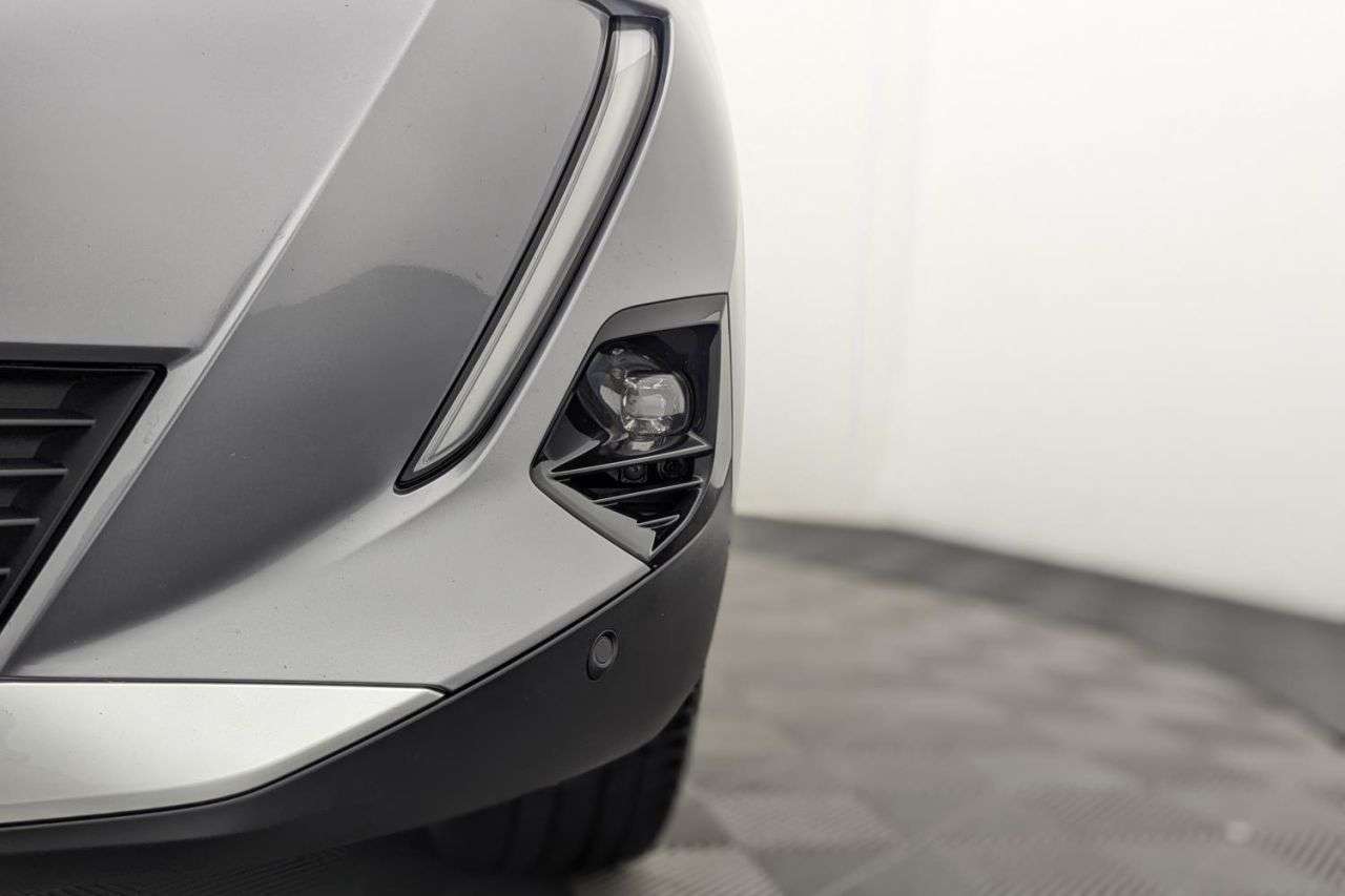 2022 PEUGEOT E-2008 2022 PEUGEOT E-2008