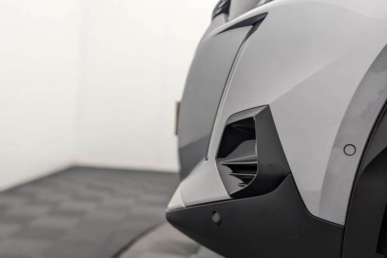 2022 PEUGEOT E-2008 2022 PEUGEOT E-2008