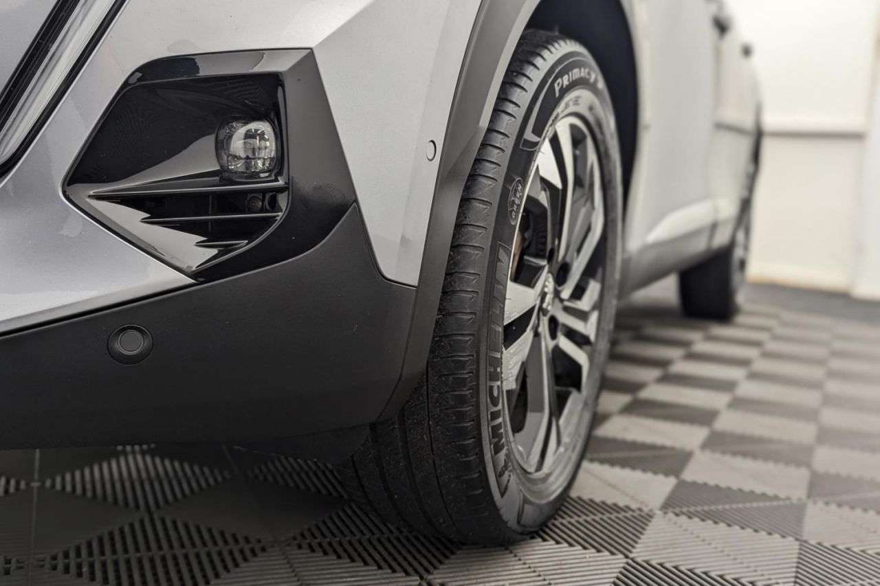 2022 PEUGEOT E-2008 2022 PEUGEOT E-2008