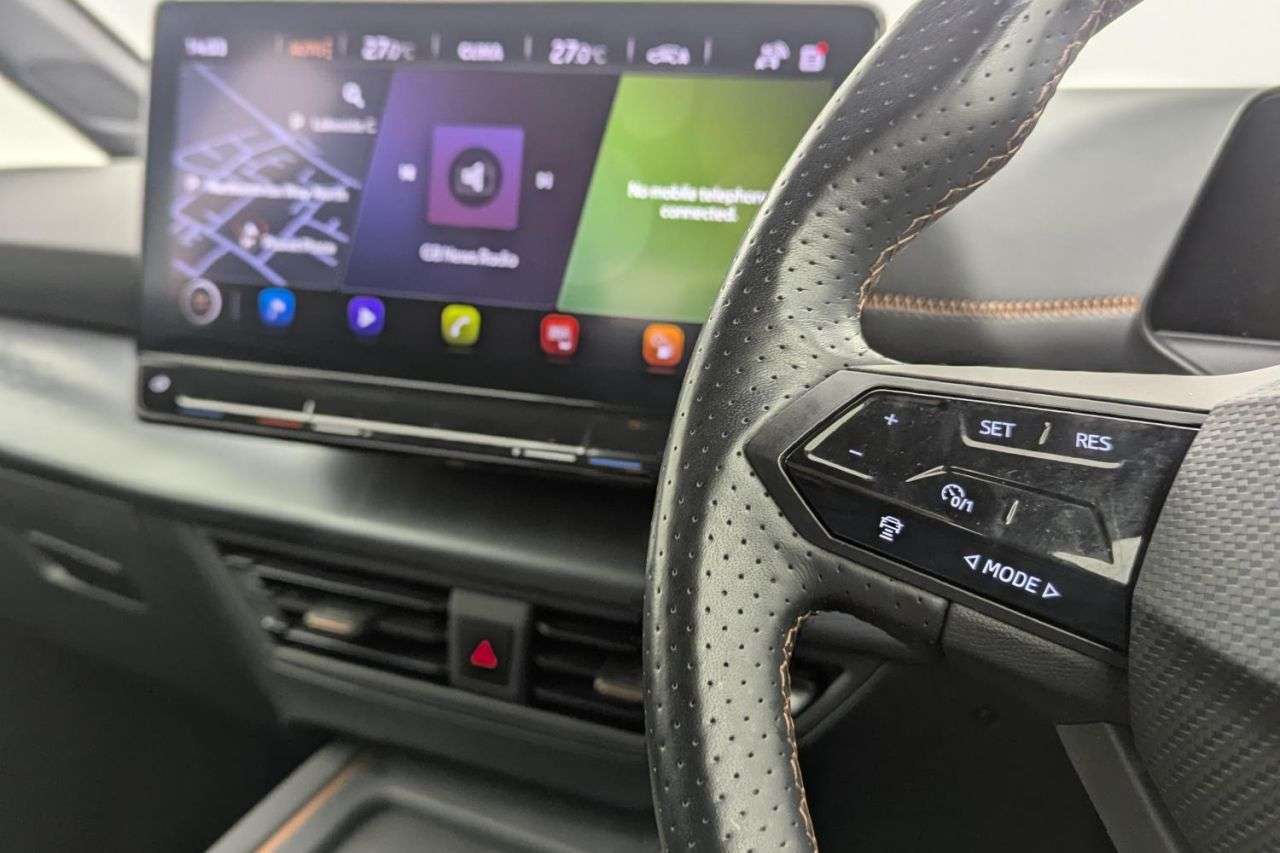 2022 CUPRA BORN 2022 CUPRA BORN