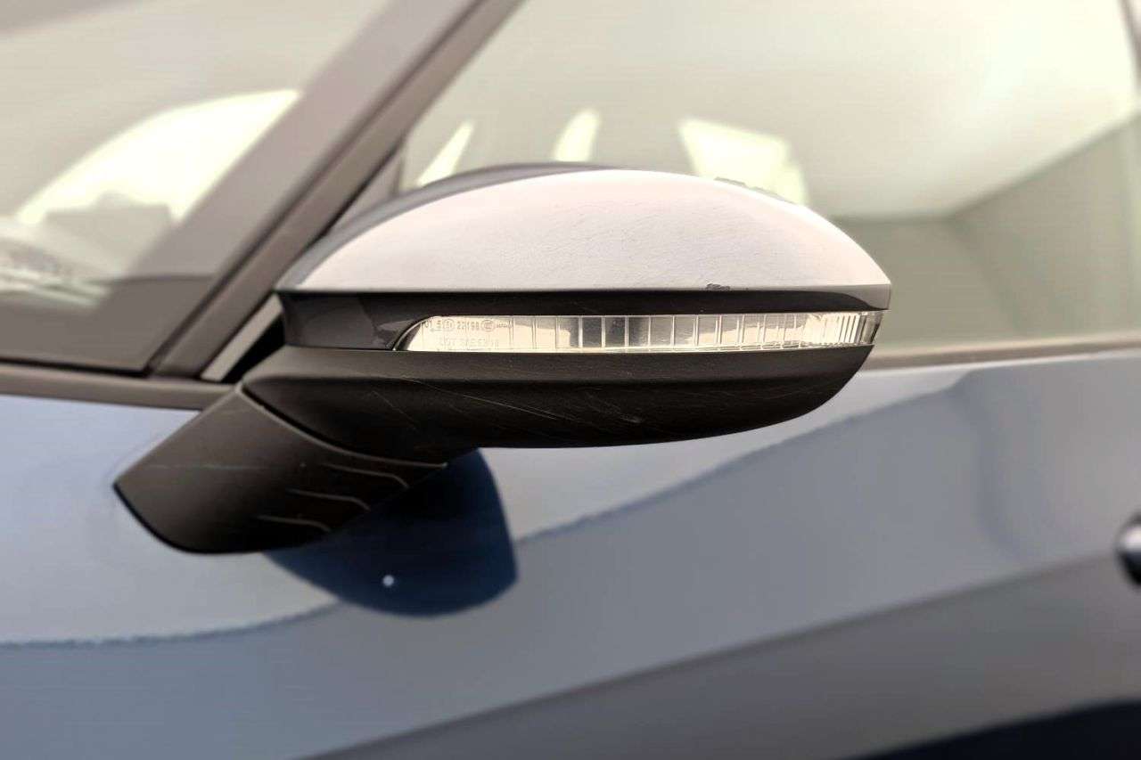 2022 CUPRA BORN 2022 CUPRA BORN