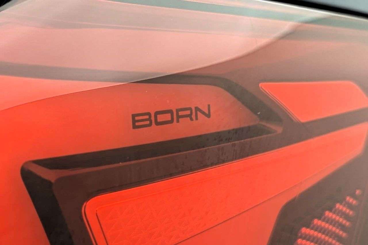 2022 CUPRA BORN 2022 CUPRA BORN