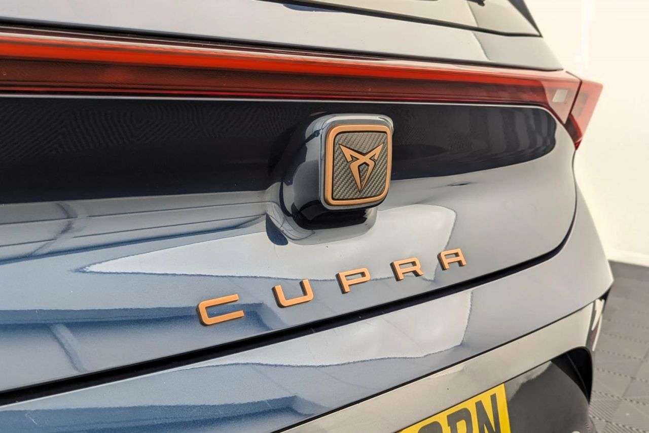 2022 CUPRA BORN 2022 CUPRA BORN