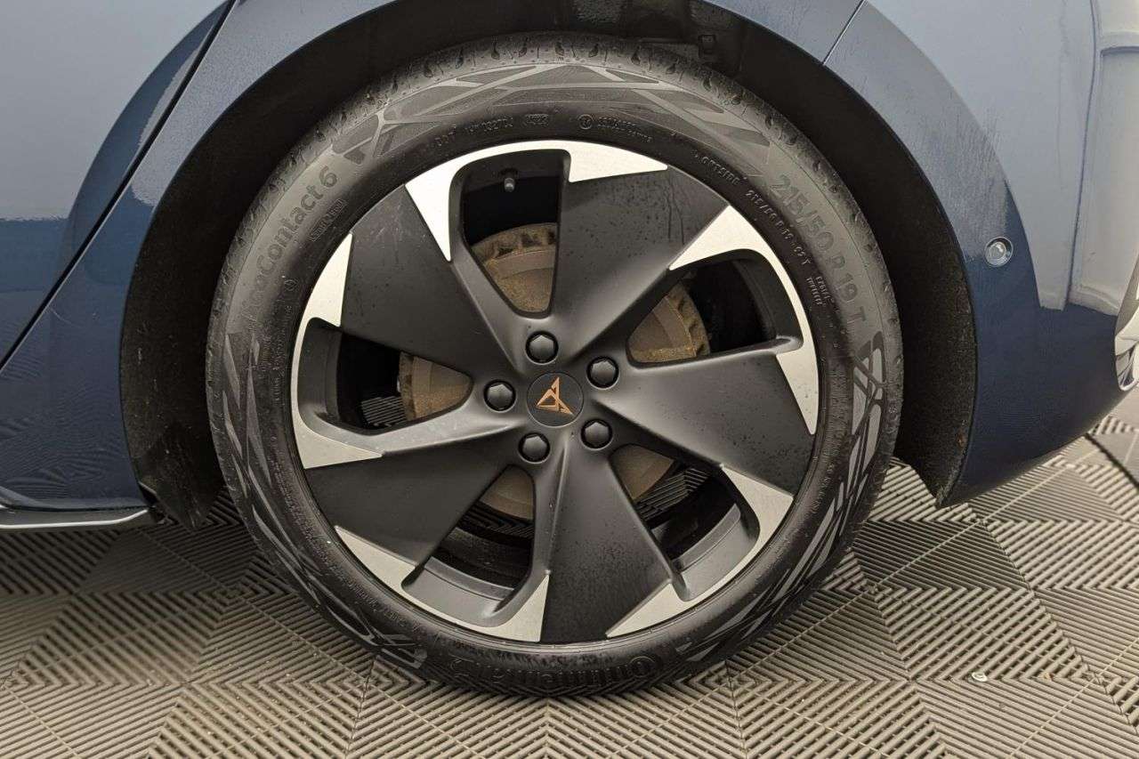 2022 CUPRA BORN 2022 CUPRA BORN