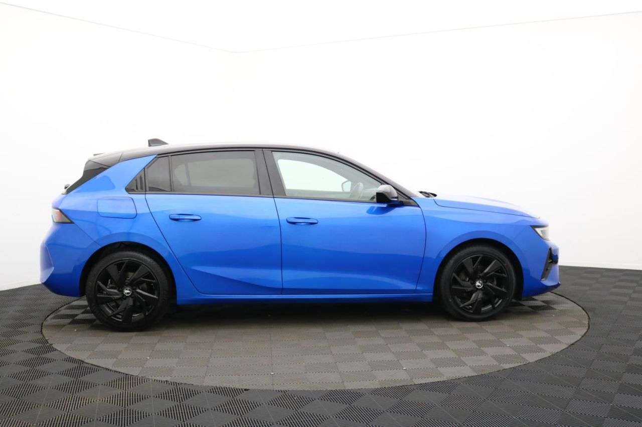 A 2022 VAUXHALL ASTRA 1.2 Turbo GS Line Hatchback 5dr Petrol Manual Euro 6 (s/s) (130 ps) Award W A 2022 VAUXHALL ASTRA 1.2 Turbo GS Line Hatchback 5dr Petrol Manual Euro 6 (s/s) (130 ps) Award W