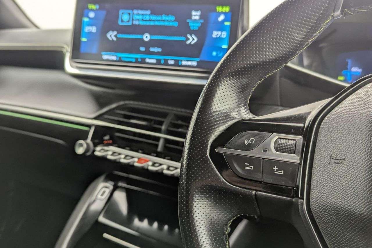 2021 PEUGEOT E-2008 2021 PEUGEOT E-2008