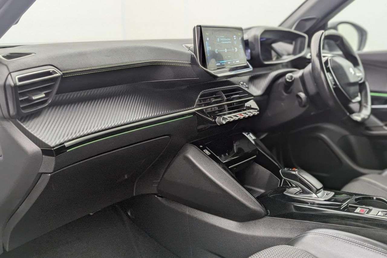 2021 PEUGEOT E-2008 2021 PEUGEOT E-2008