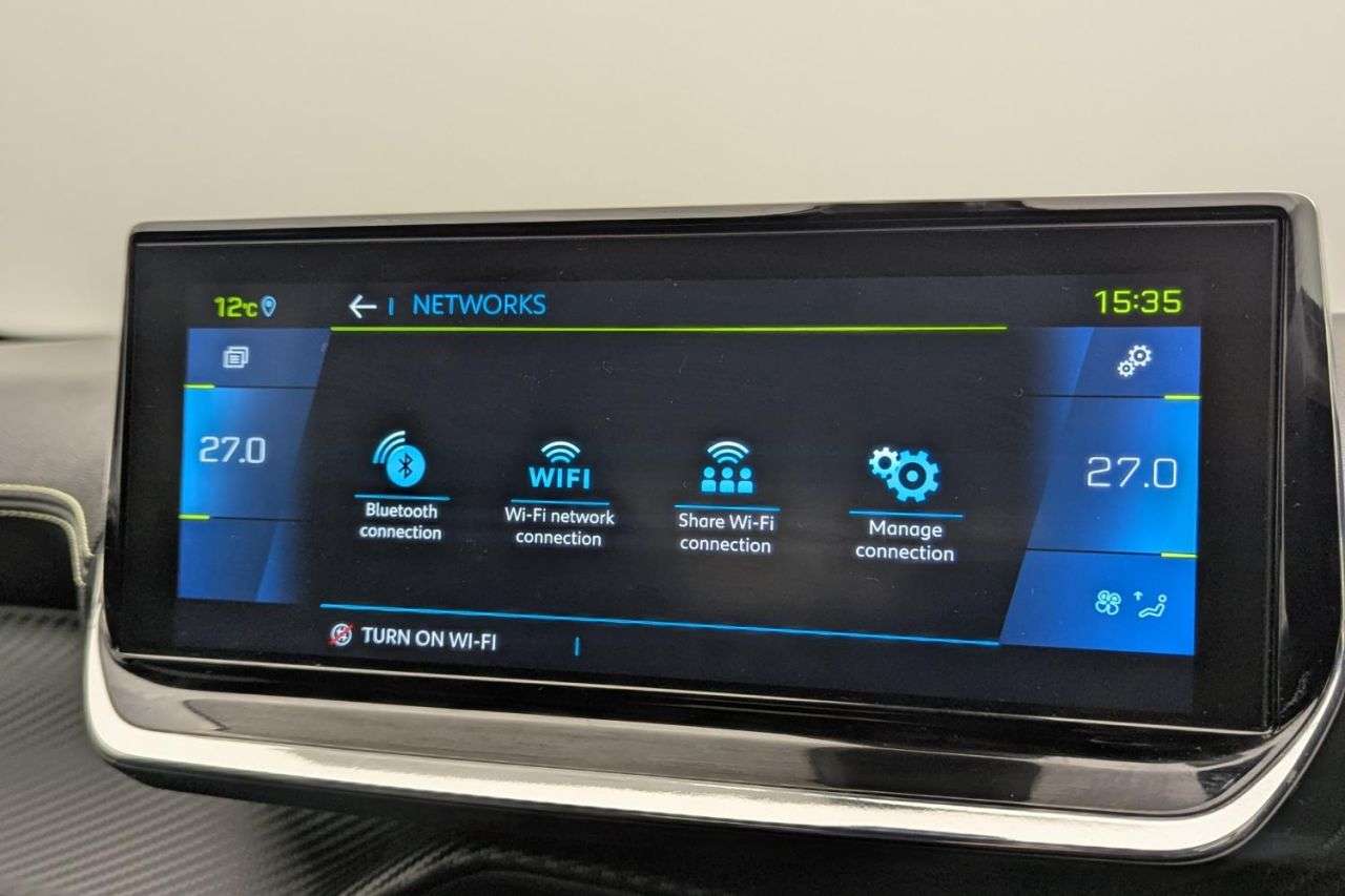 2021 PEUGEOT E-2008 2021 PEUGEOT E-2008