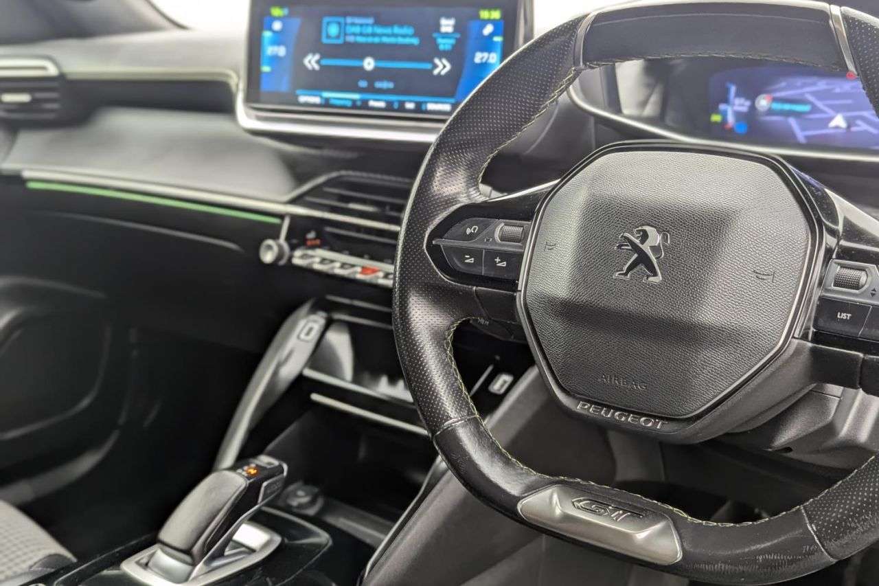 2021 PEUGEOT E-2008 2021 PEUGEOT E-2008