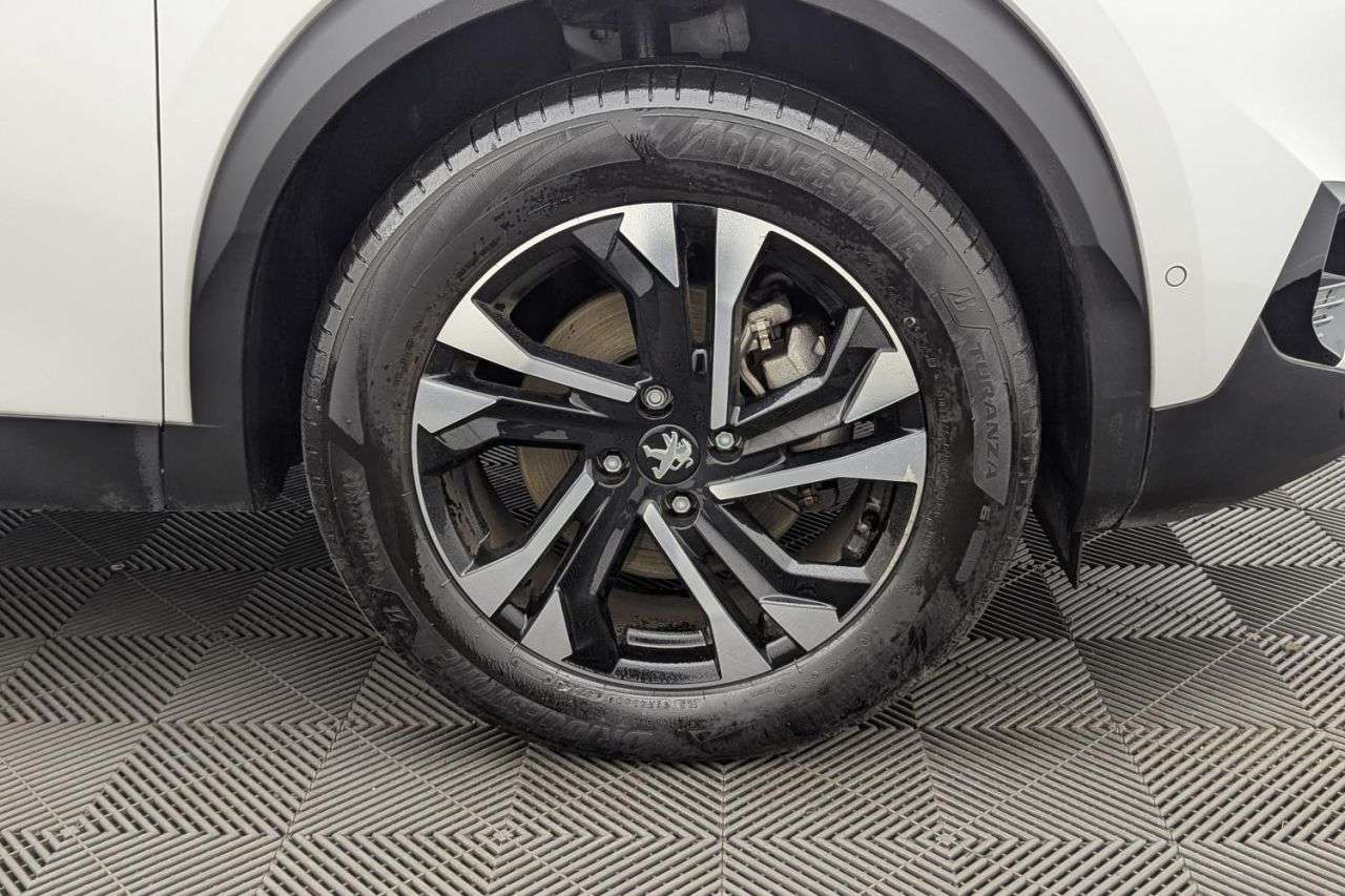 2021 PEUGEOT E-2008 2021 PEUGEOT E-2008