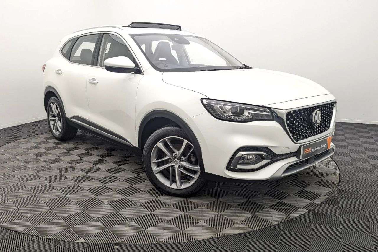 A 2022 MG MG HS 1.5 T-GDI Exclusive SUV 5dr Petrol Manual Euro 6 (s/s) (162 ps) Award Winni A 2022 MG MG HS 1.5 T-GDI Exclusive SUV 5dr Petrol Manual Euro 6 (s/s) (162 ps) Award Winni