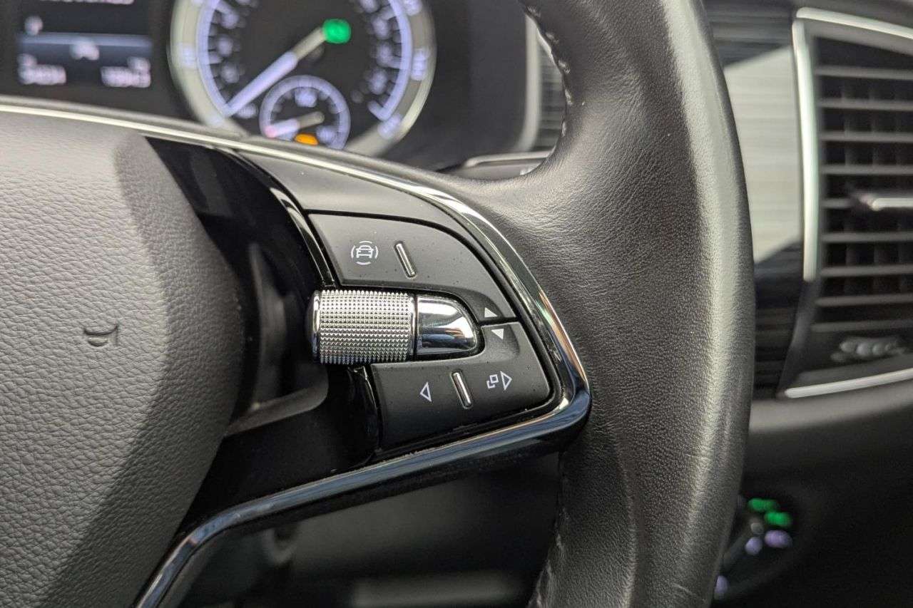 2021 SKODA KODIAQ 2021 SKODA KODIAQ