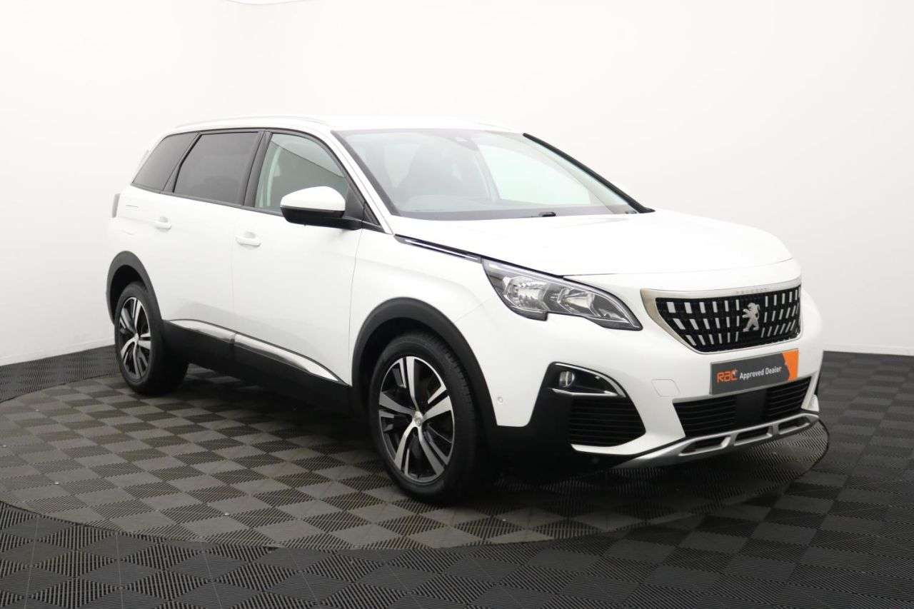 2020 PEUGEOT 5008 2020 PEUGEOT 5008