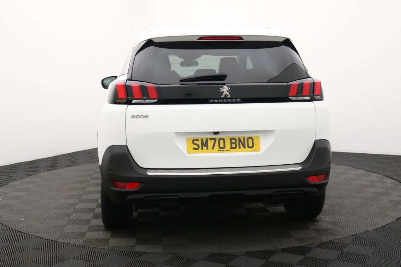 2020 PEUGEOT 5008 2020 PEUGEOT 5008